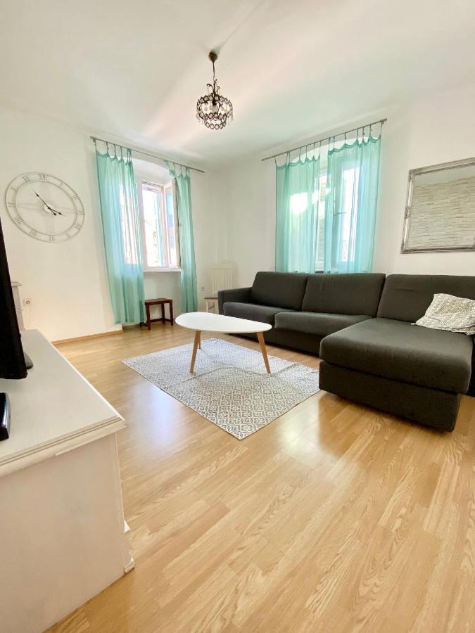 Apartment Evelina PUY Eksteriør bilde